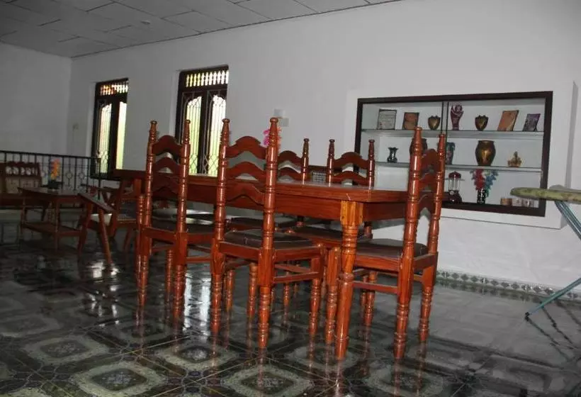 هاستل York Inn