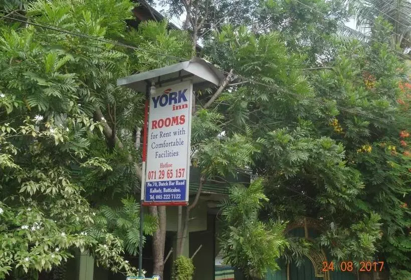 هاستل York Inn