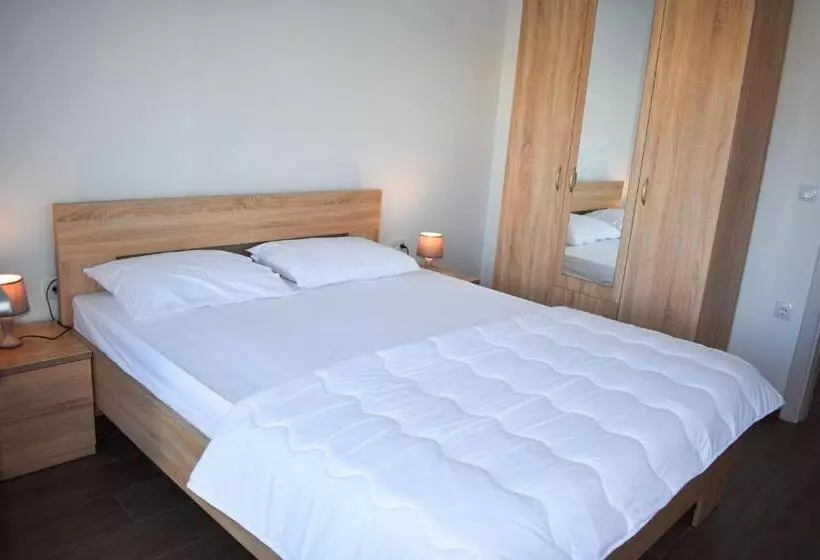 پانسیون Apartment L'ideal