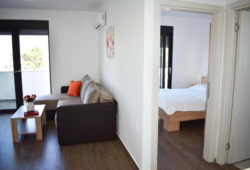 پانسیون Apartment L'ideal