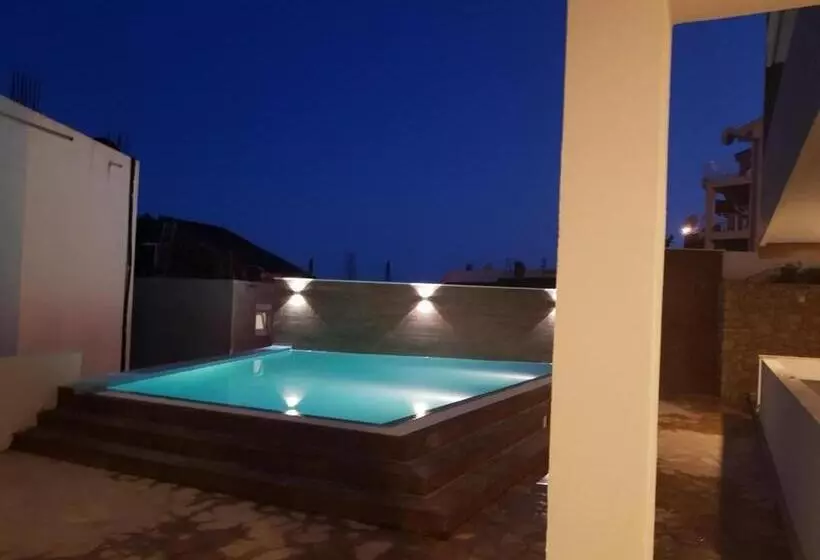 پانسیون Apartment L'ideal