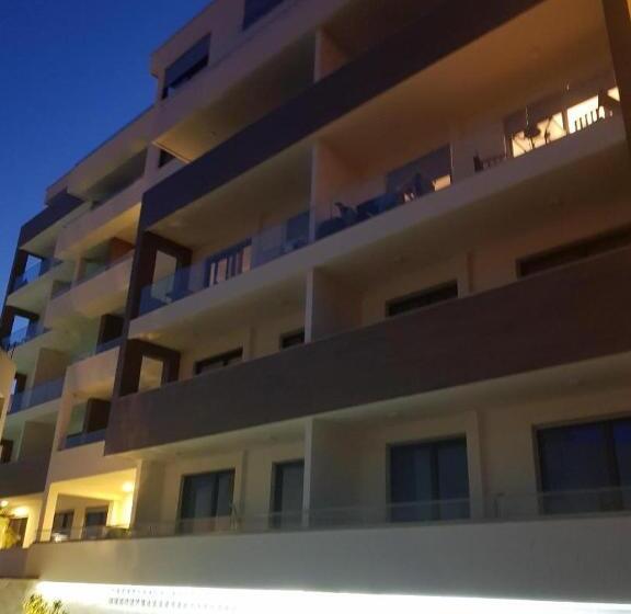 پانسیون Apartment L'ideal