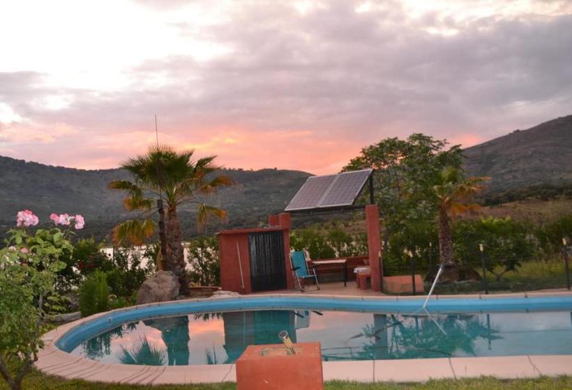 بنسيون La Granja Del Pescador