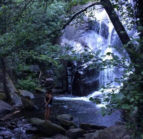 بنسيون La Granja Del Pescador