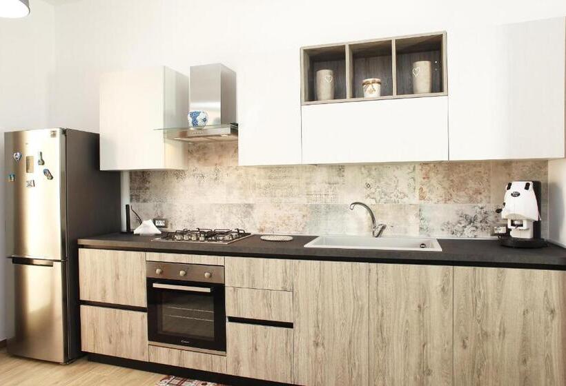 膳宿费 Ninni E Fede