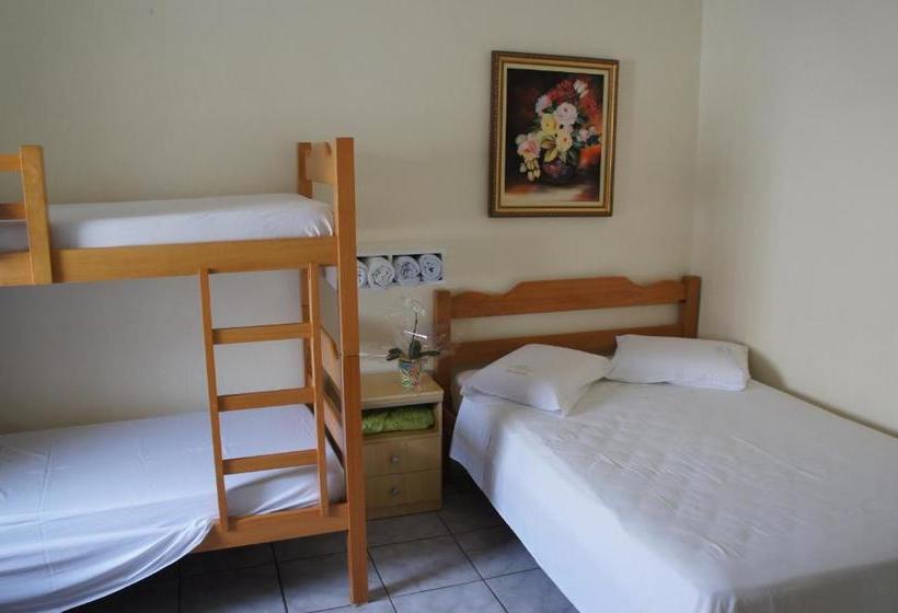 بنسيون Pousada Martin Fierro