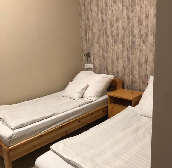 膳宿费 Szem S Vendégház