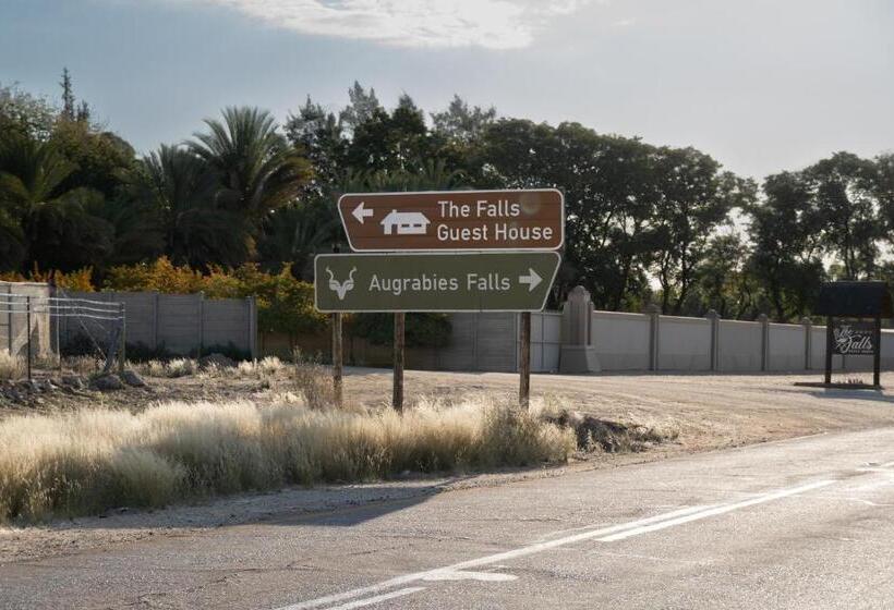 Пансион The Falls Guest House