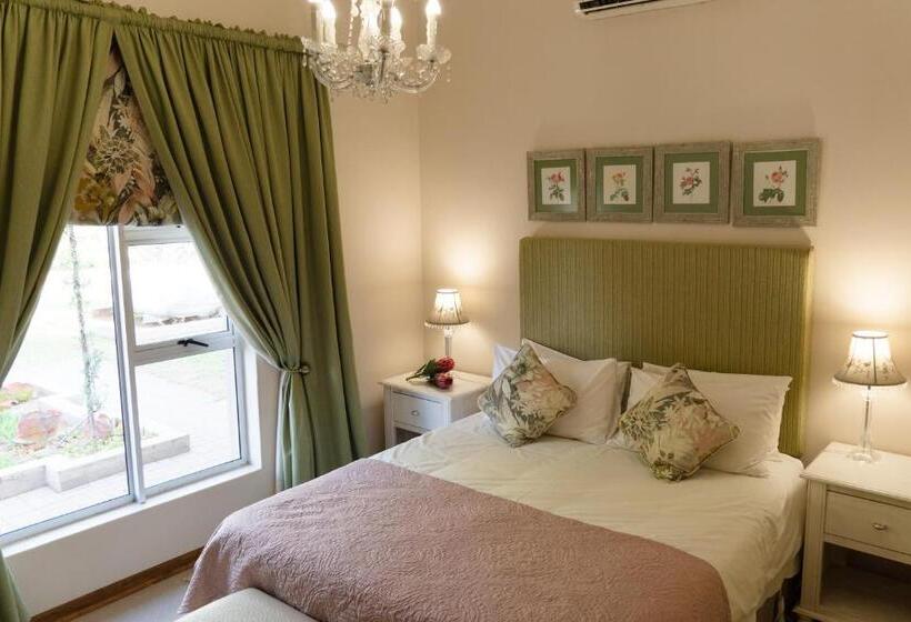 Пансион The Falls Guest House