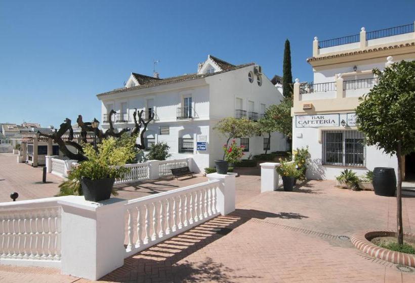 Apartamentos La Fonda