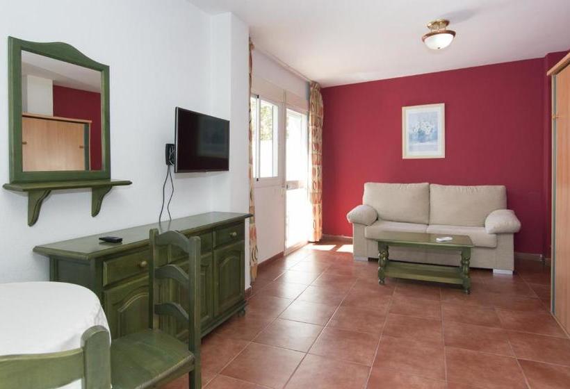 Apartamentos La Fonda