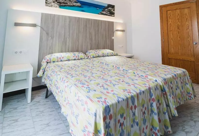 Отель Amic Can Pastilla