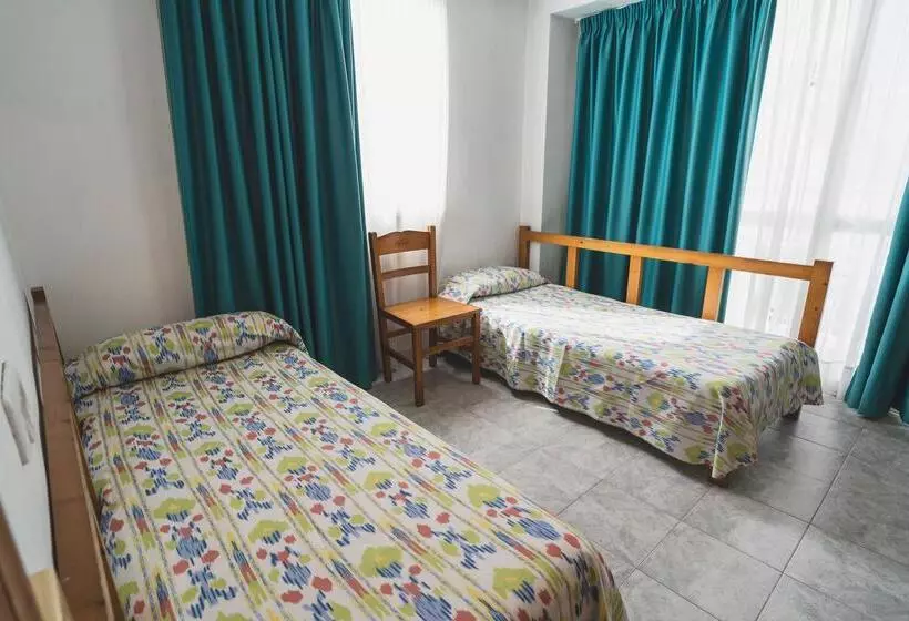 Отель Amic Can Pastilla