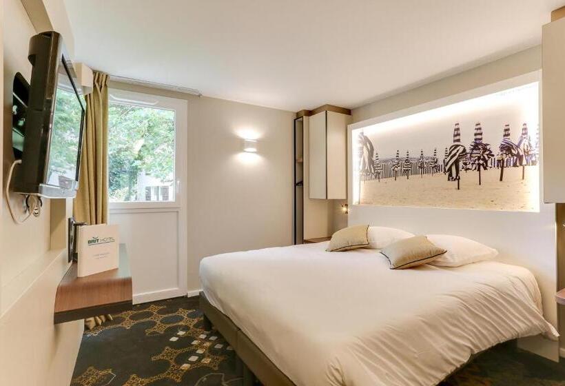 Brit Hotel Caen Nord   Mémorial