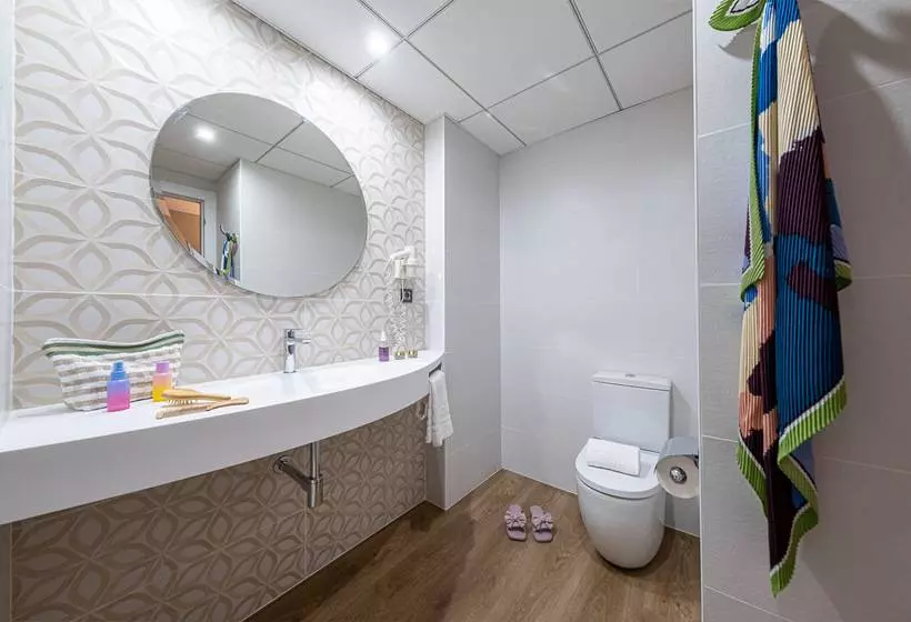 هتل California Palace