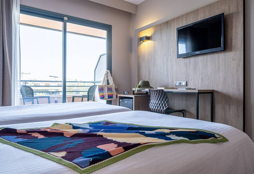 ホテル California Palace