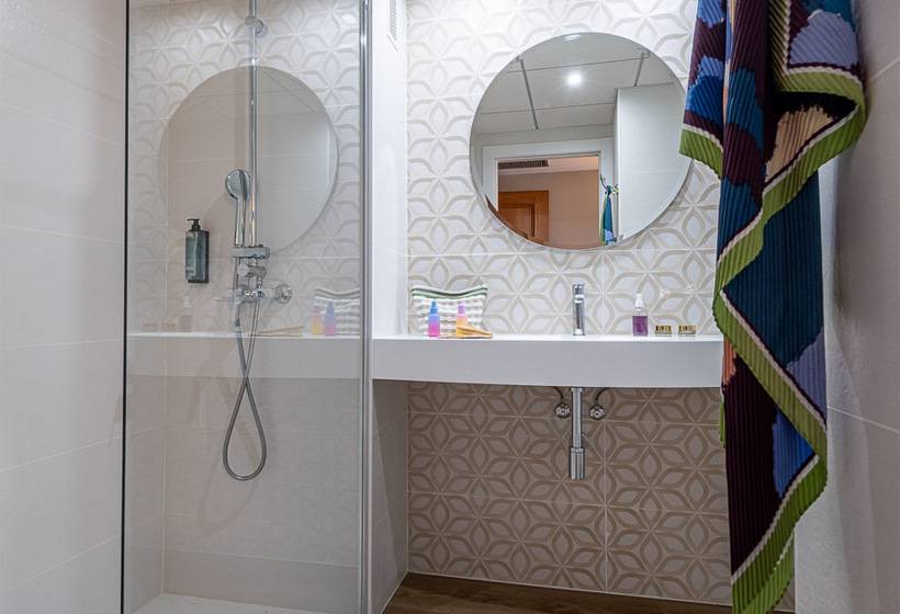 ホテル California Palace