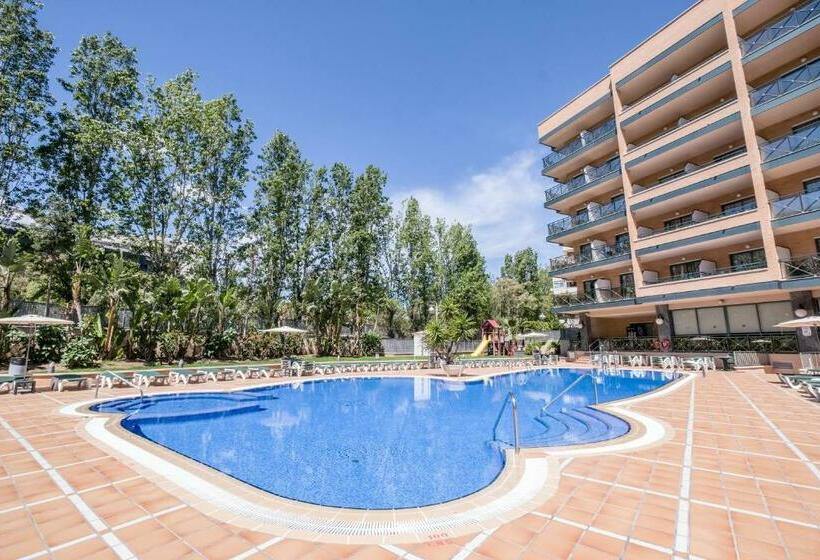 ホテル California Palace