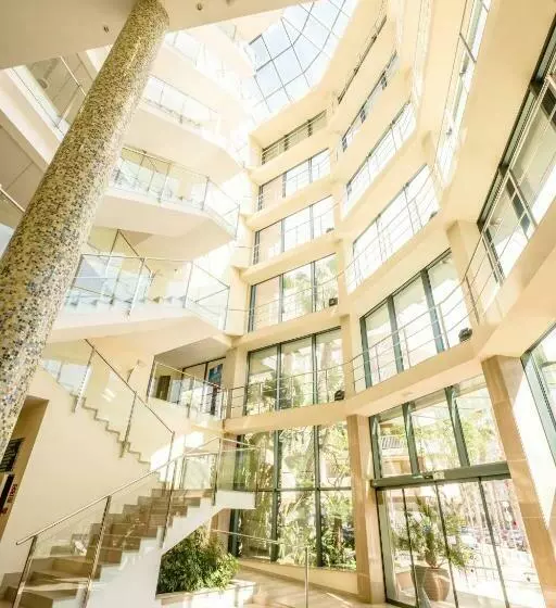 هتل California Palace