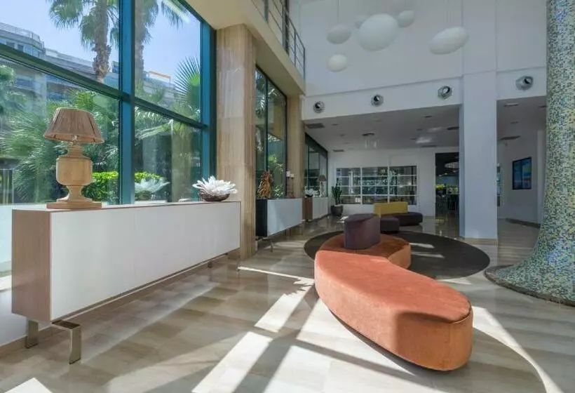 هتل California Palace