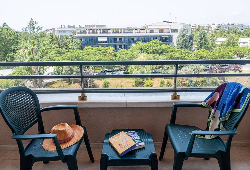 ホテル California Palace