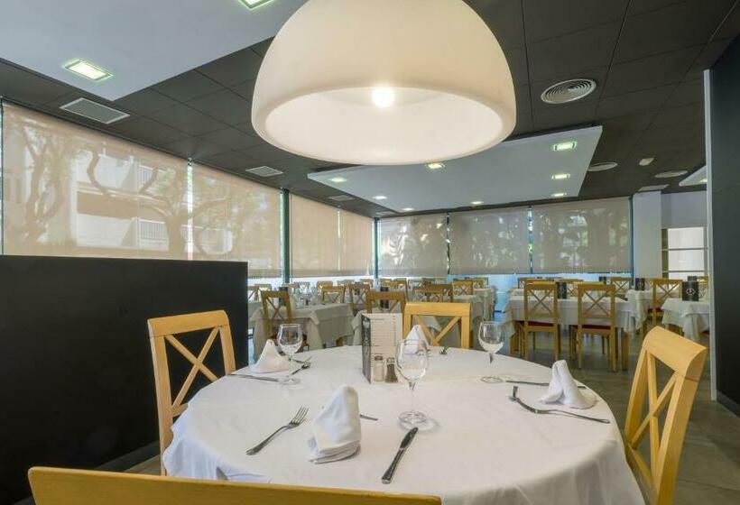 ホテル California Palace