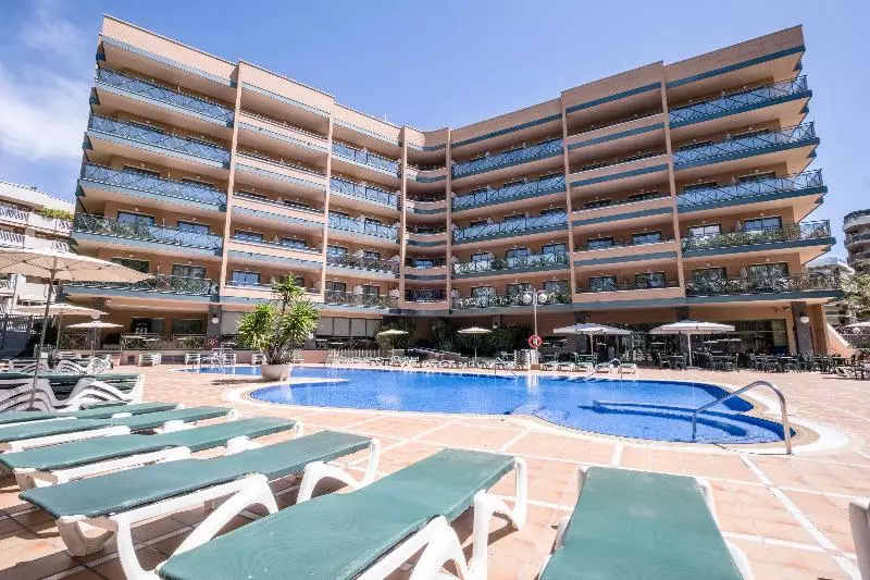 هتل California Palace