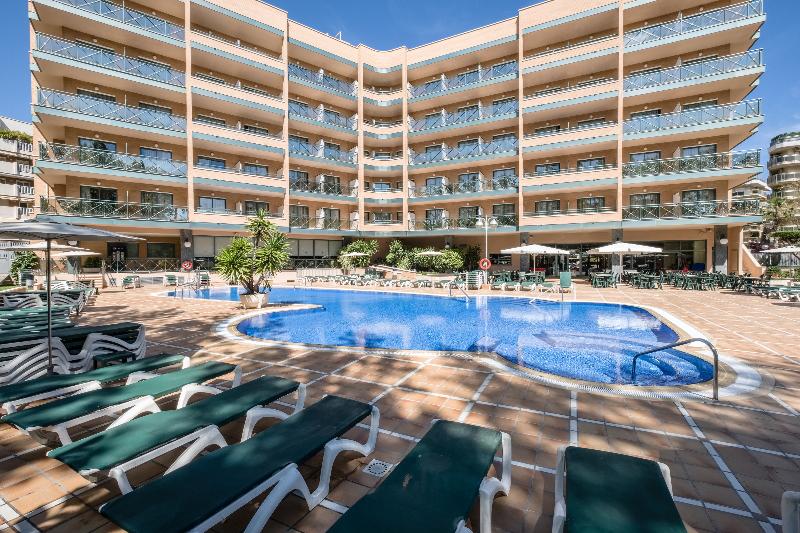 ホテル California Palace