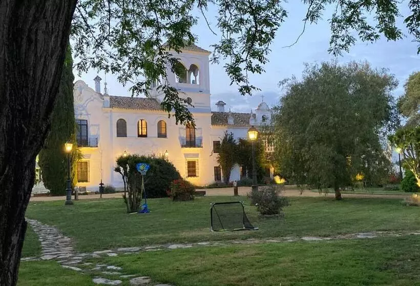 Отель Cortijo El Esparragal