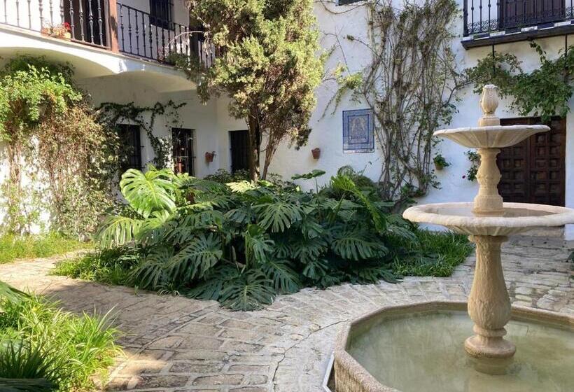 فندق Cortijo El Esparragal