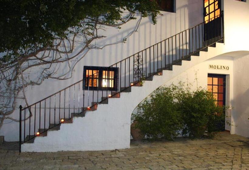 فندق Cortijo El Esparragal