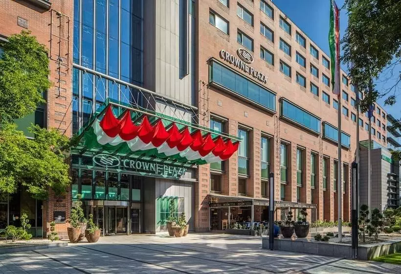 فندق Crowne Plaza Budapest, An Ihg