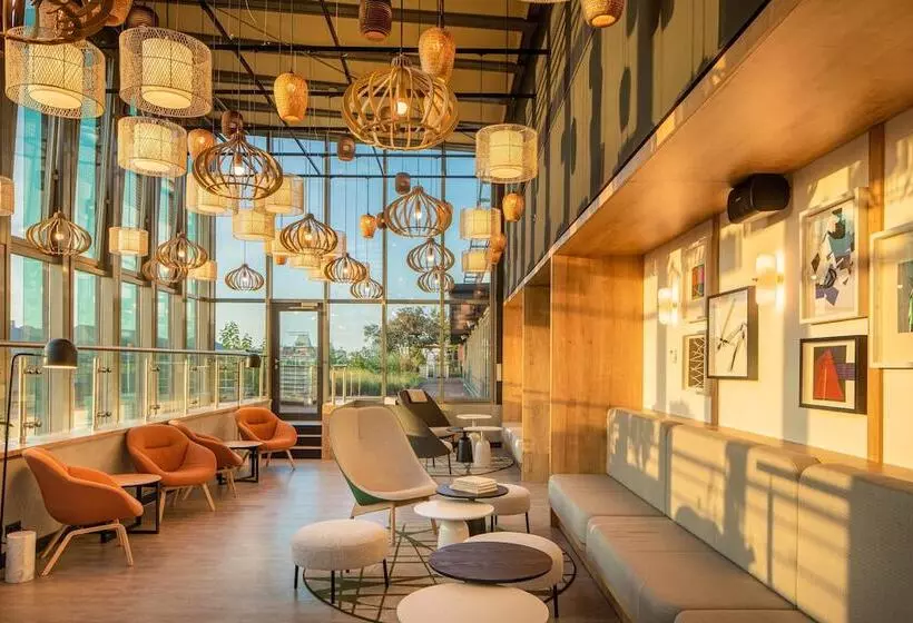 فندق Crowne Plaza Budapest, An Ihg