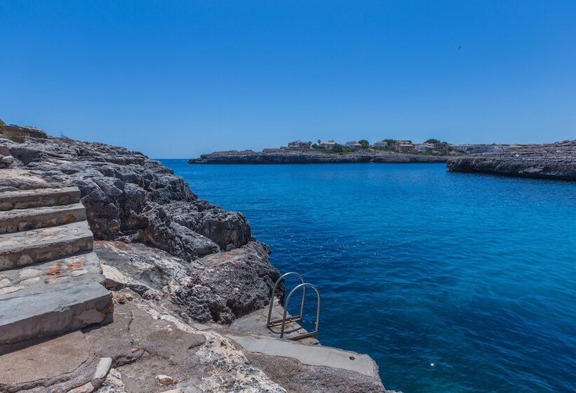 Hotel Js Cape Colom  Adults Only