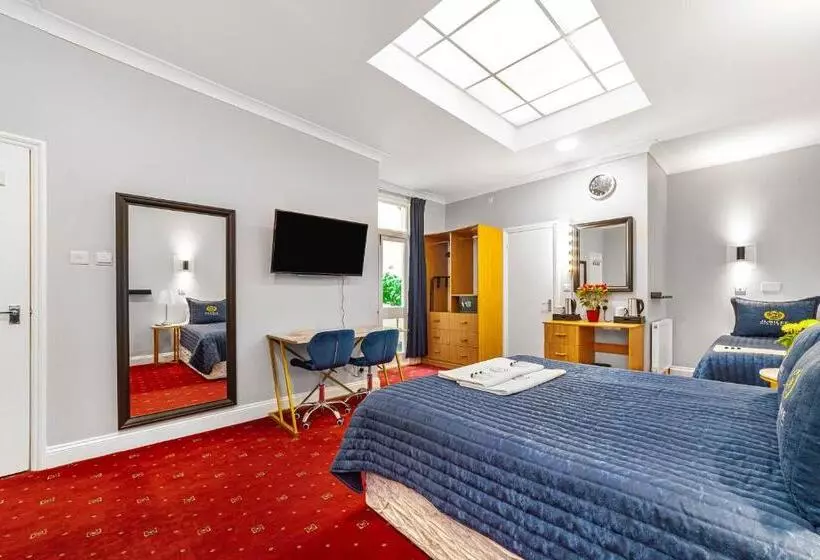 Jubilee Hotel Victoria