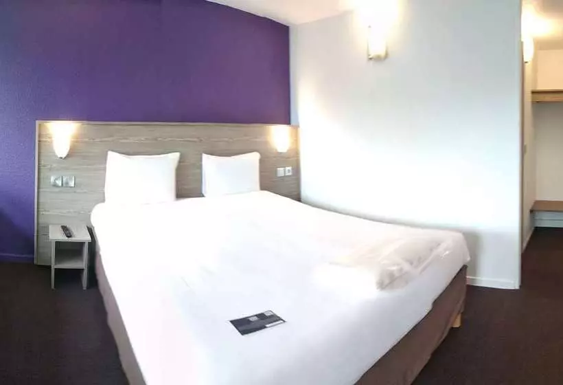 فندق Kyriad Chantilly Sud Luzarches