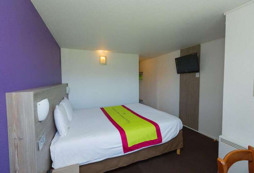 ホテル Kyriad Chantilly Sud Luzarches