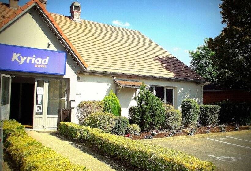 ホテル Kyriad Chantilly Sud Luzarches