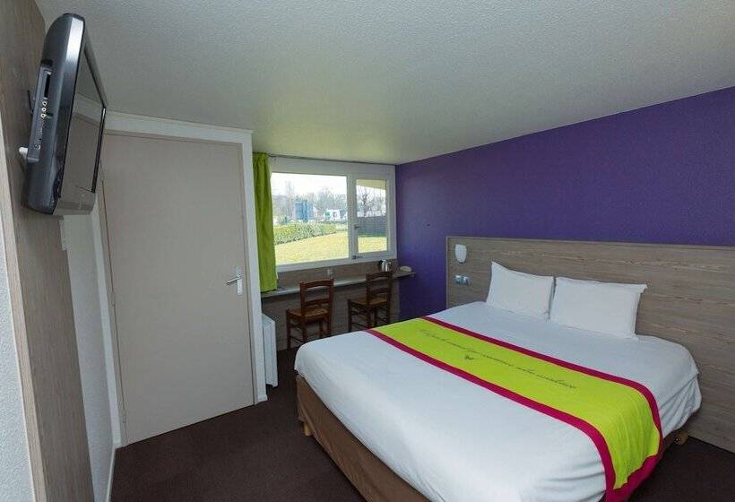 ホテル Kyriad Chantilly Sud Luzarches