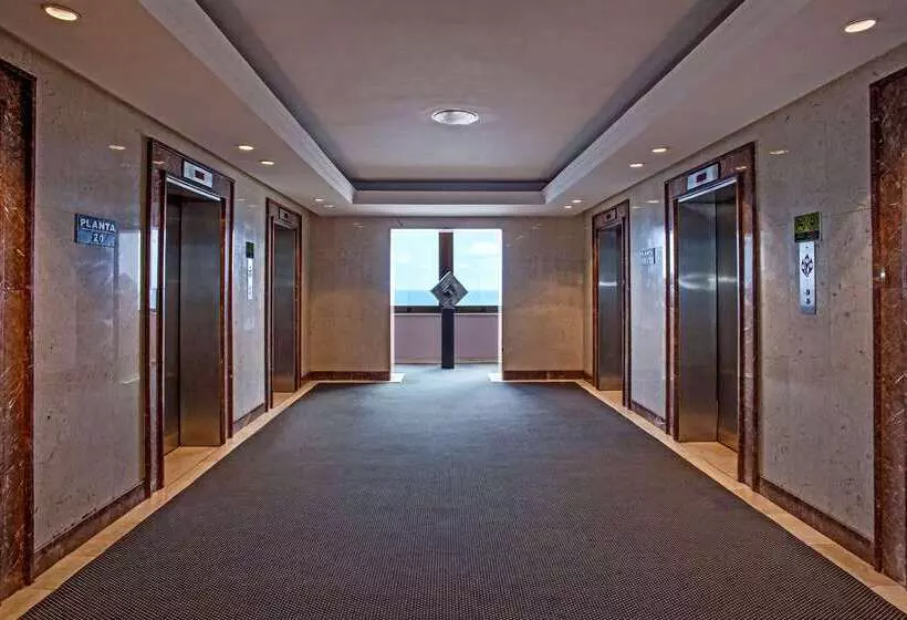 هتل Meliá Cohíba