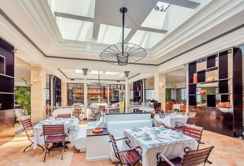 هتل Meliá Cohíba