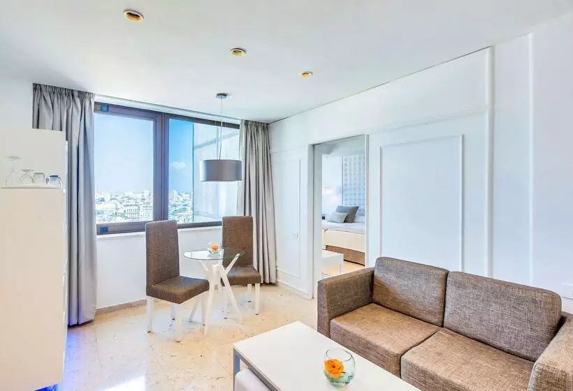 هتل Meliá Cohíba