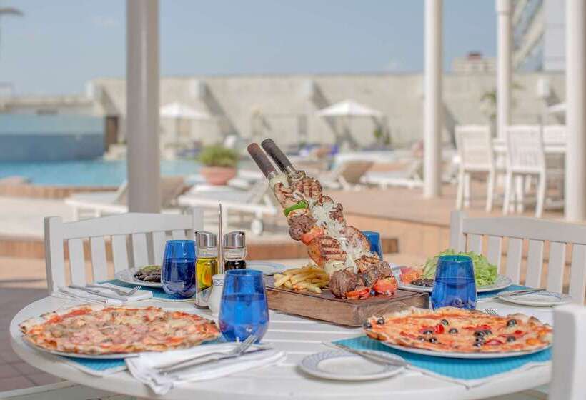 هتل Meliá Cohíba