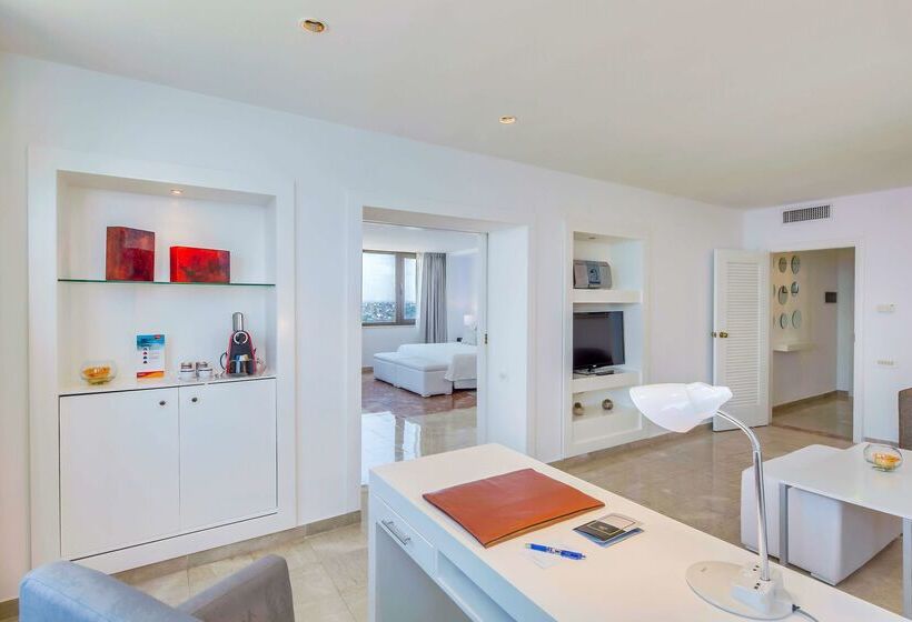 هتل Meliá Cohíba