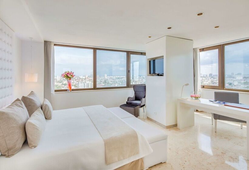 هتل Meliá Cohíba