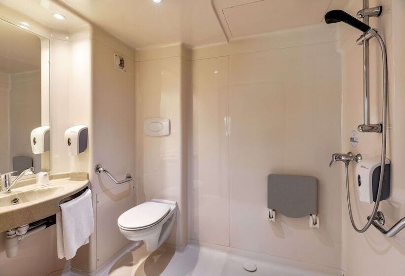 هتل Premiere Classe Bethune  Fouquieres Les Bethunes