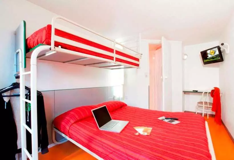 בית מלון כפרי Premiere Classe Coulommiers Mouroux