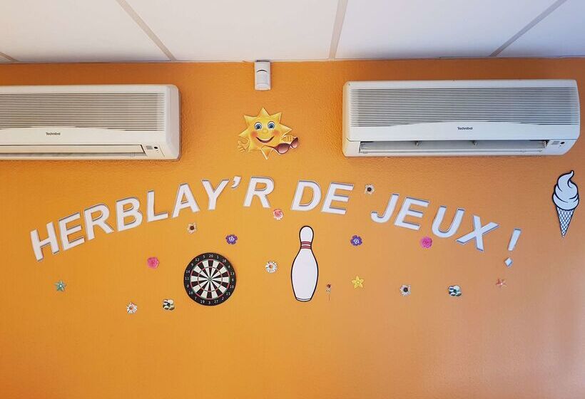 فندق Premiere Classe Herblay