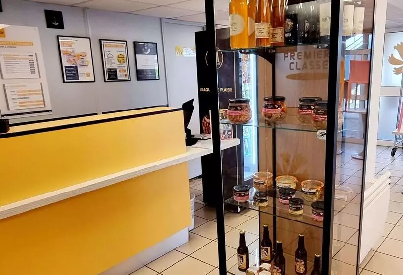 Отель Premiere Classe Honfleur