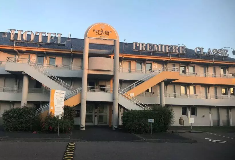 Отель Premiere Classe Honfleur
